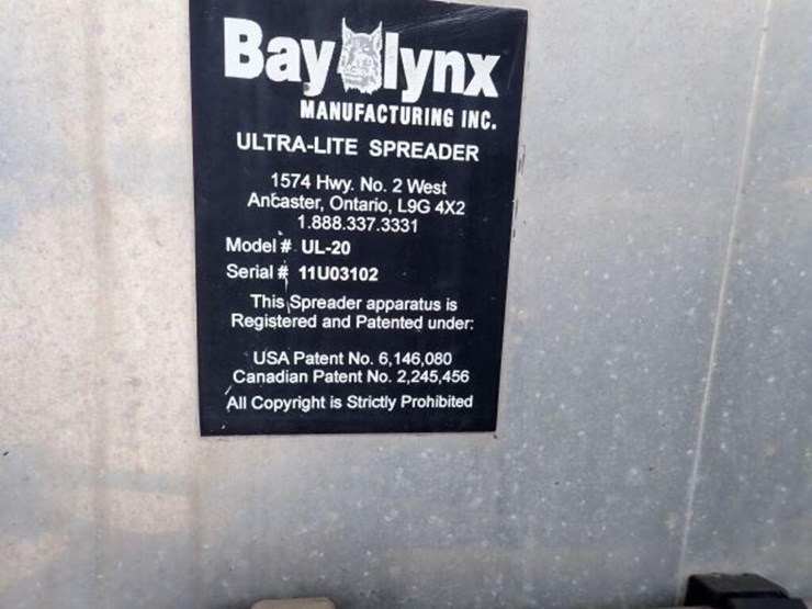 2011-peterbilt-365-image-42