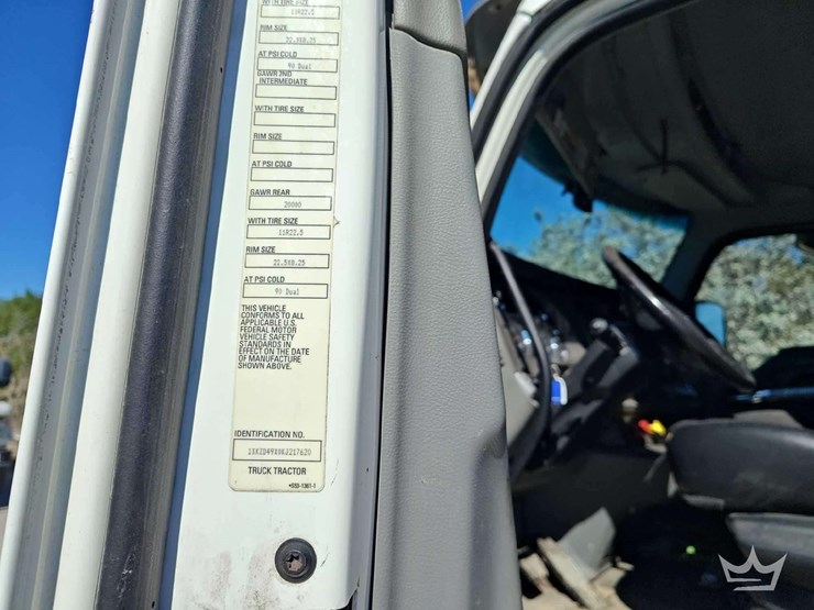 2019-kenworth-t880-image-25