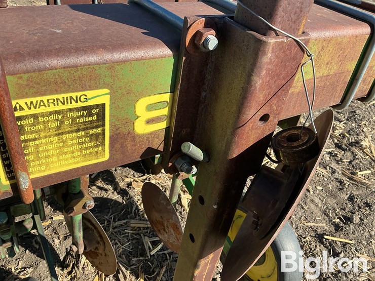 john-deere-885-image-9