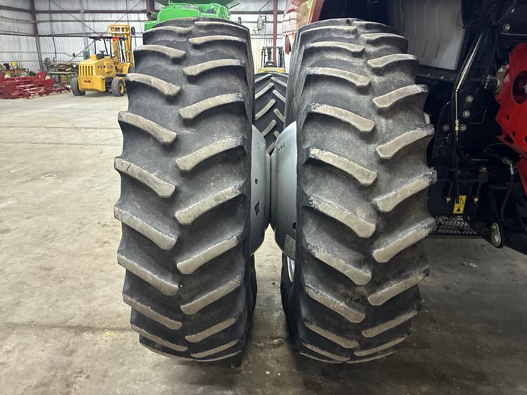 2012-case-ih-7230-image-31