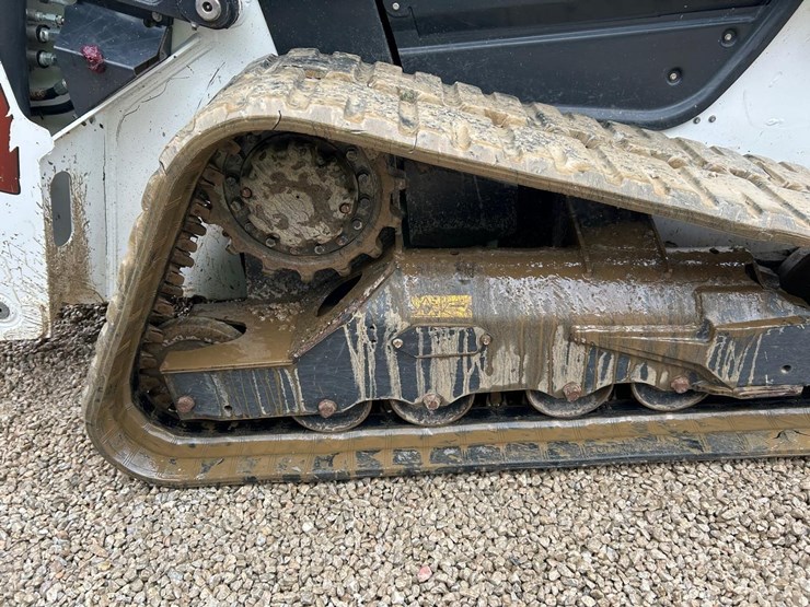 2023-bobcat-t76-image-14