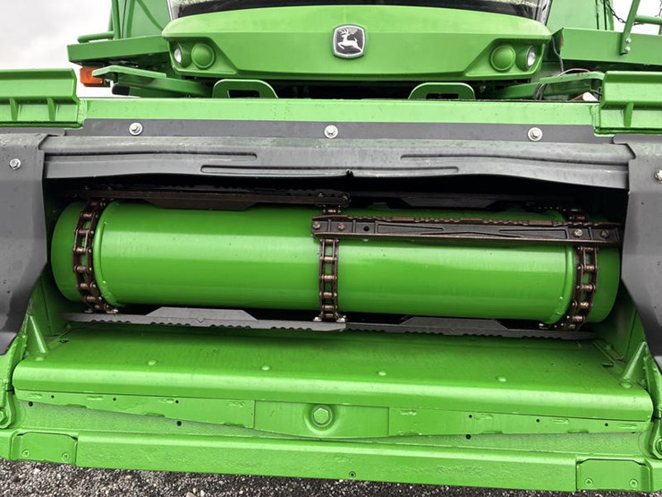 2014-john-deere-s680-image-23