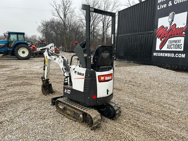 2023-bobcat-e10-image-2