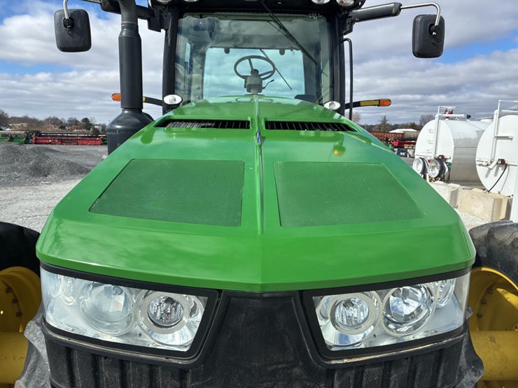 2013-john-deere-8335r-image-16