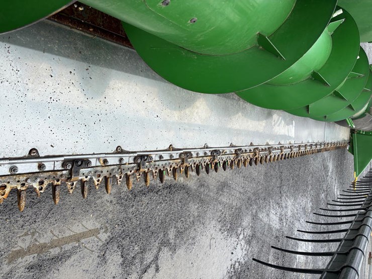 2012-john-deere-625f-image-15