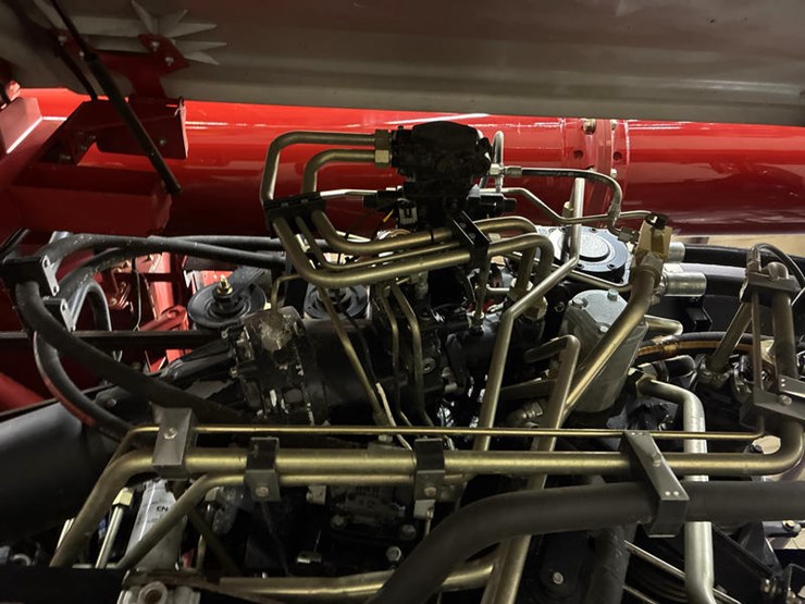 2012-case-ih-7230-image-54