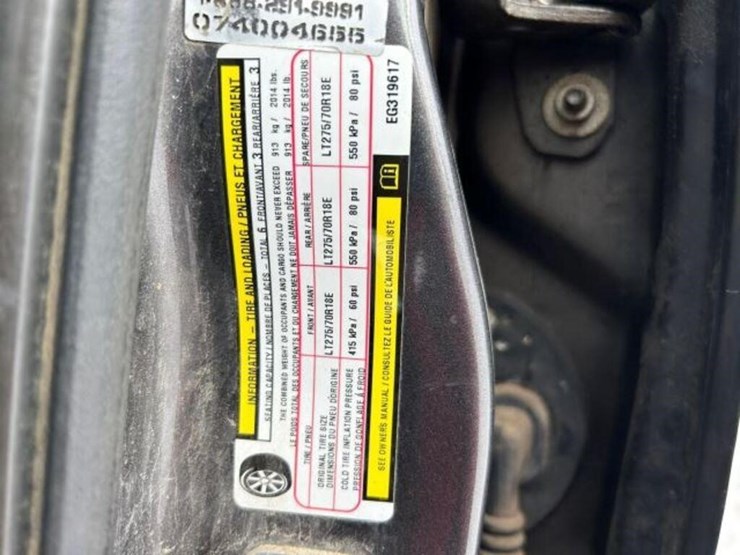 2014-ram-2500-hd-image-15