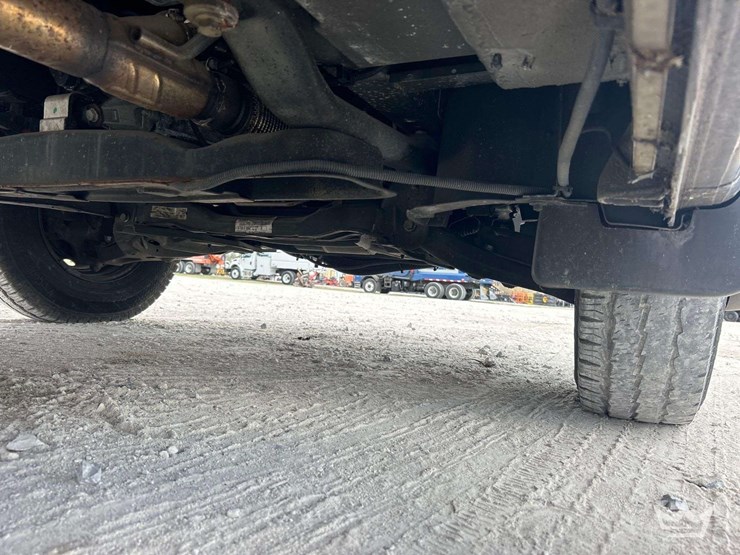 2021-mercedes-benz-sprinter-4500-image-21