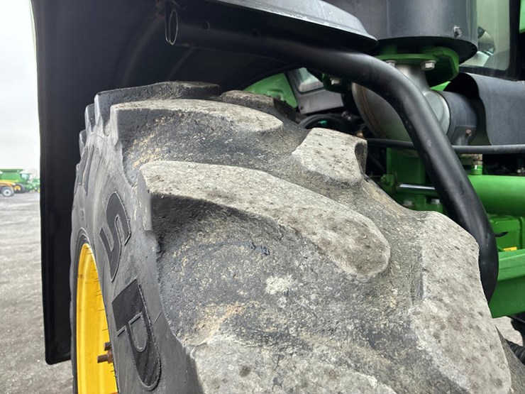 2017-john-deere-r4045-image-16