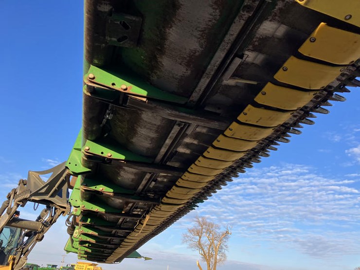 2005-john-deere-630f-image-25