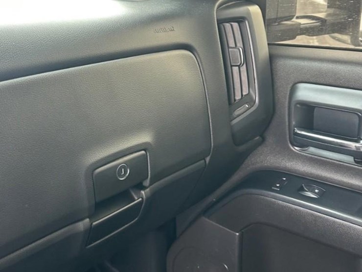 2022-knapheide-11-ft-image-44