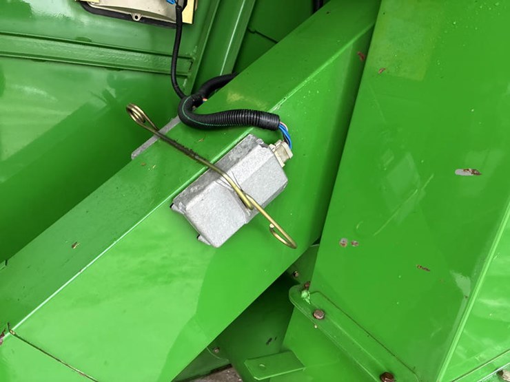 2003-john-deere-9650-sts-image-77