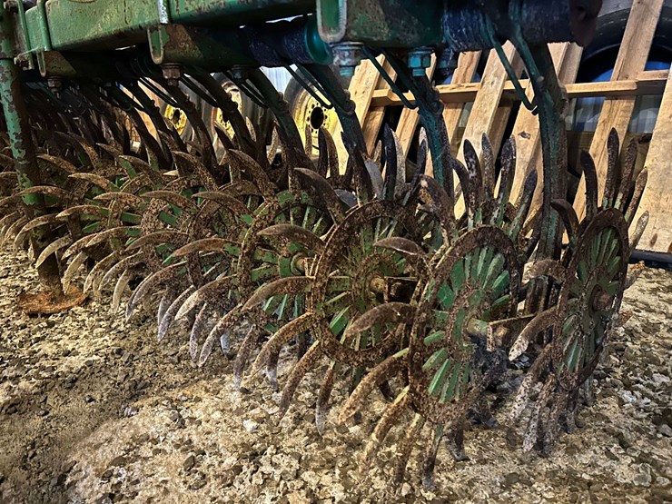 john-deere-400-image-2