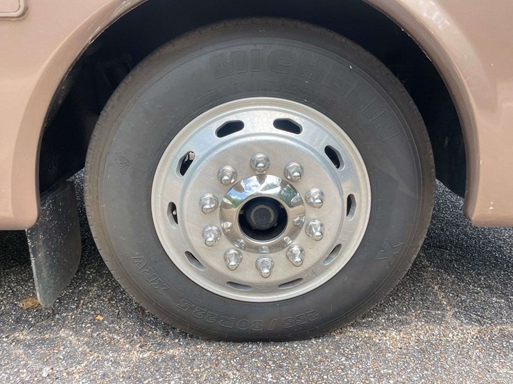 2000-holiday-rambler-"endeavor"-motorhome-(52,465-miles)-image-17