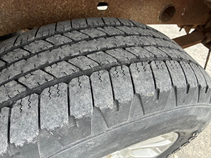 2003-chevrolet-silverado-1500-image-15