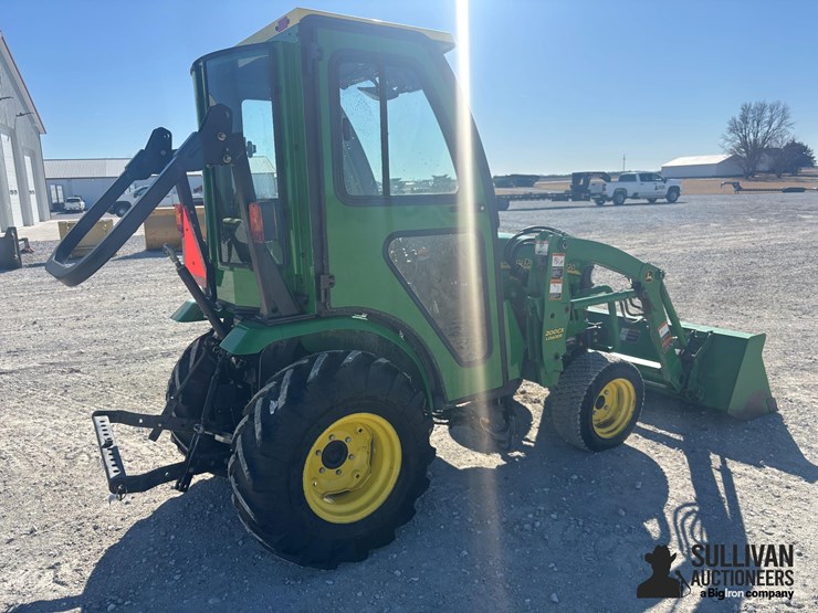 2011-john-deere-2320-image-5