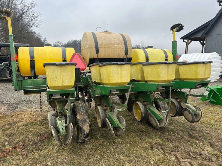 john-deere-7000-image-4