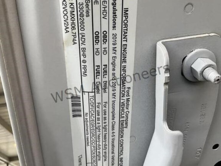 2019-ford-f550-image-15