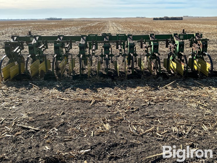 john-deere-885-image-6