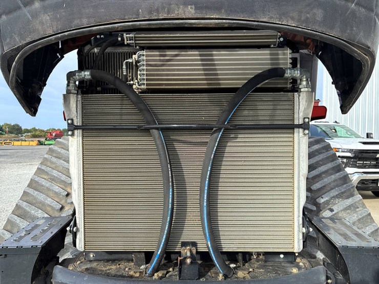 2015-case-ih-steiger-620-image-68