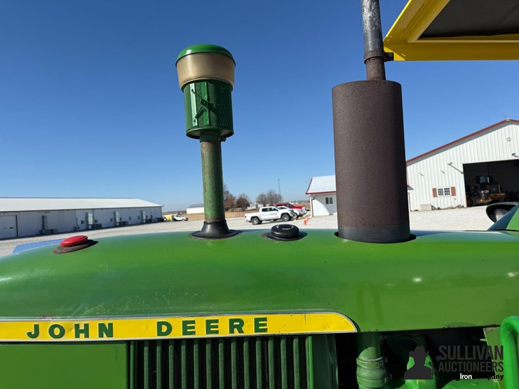 1970-john-deere-3020-image-15