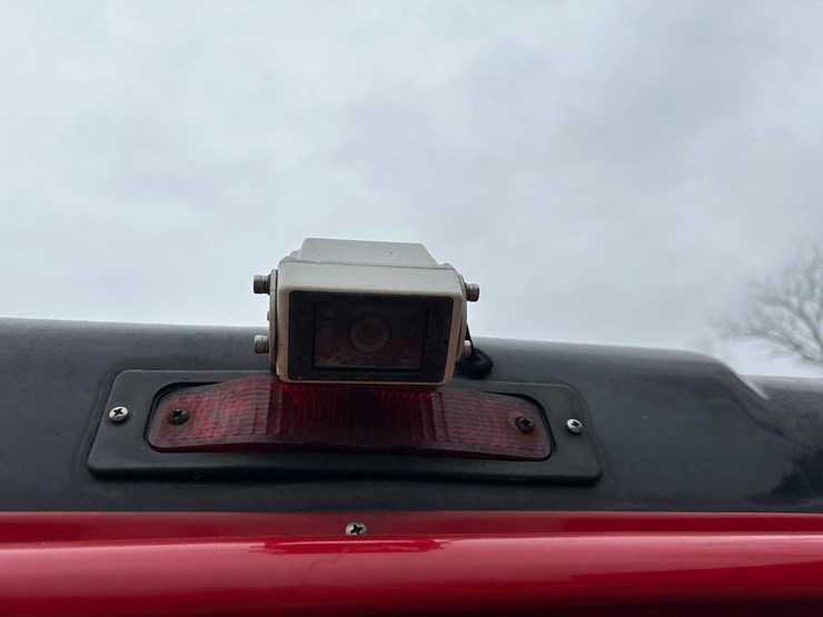 2004-chevrolet-1500-image-16