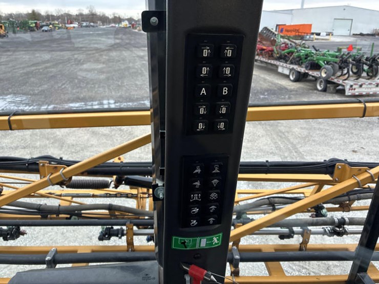 2015-ag-chem-rg1100-image-93