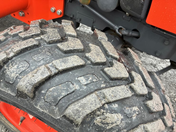 kubota-l2501-image-38