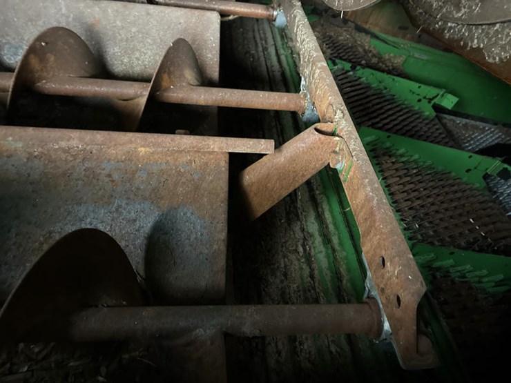 2014-john-deere-s680-image-64