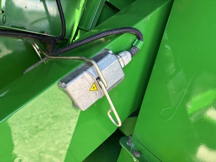2012-john-deere-s670-image-72