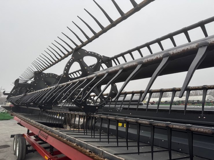 2013-case-ih-2162-image-23