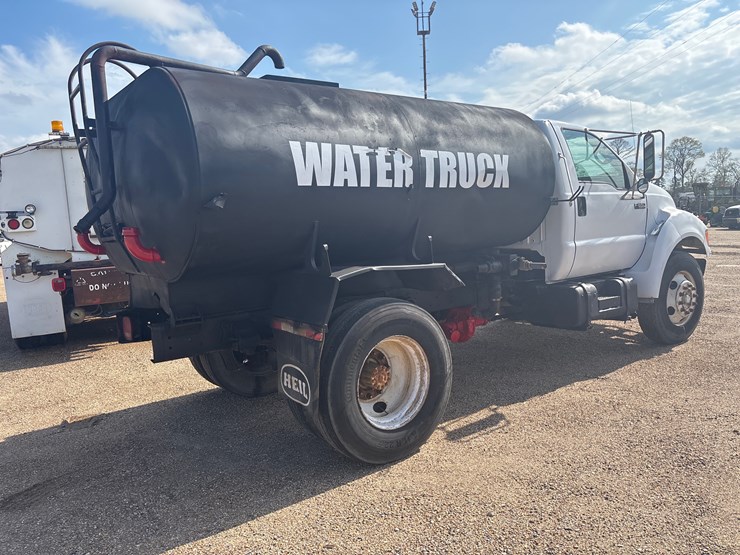 2000-ford-2000-image-3