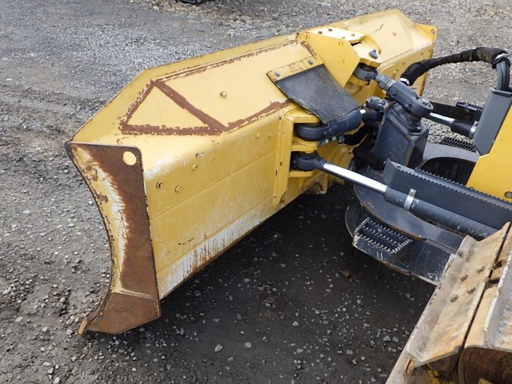 2019-deere-450k-lgp-image-13