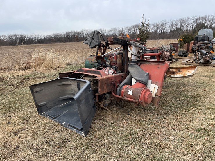 #4226-•-mack-midliner-6-cylinder-diesel-engine-image-5