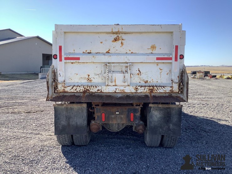 1989-ford-lt8000-image-6