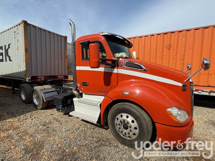 2019-kenworth-t680-image-6