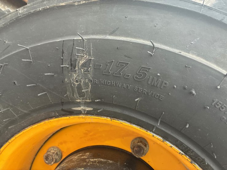 2019-jcb-3cx-image-51