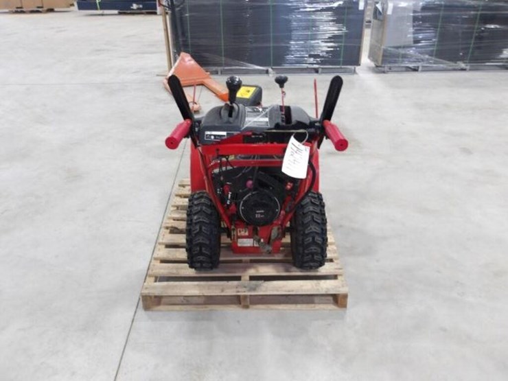 troy-built-31ah5nq5563-11-hp-30-in.-snowblower-image-4