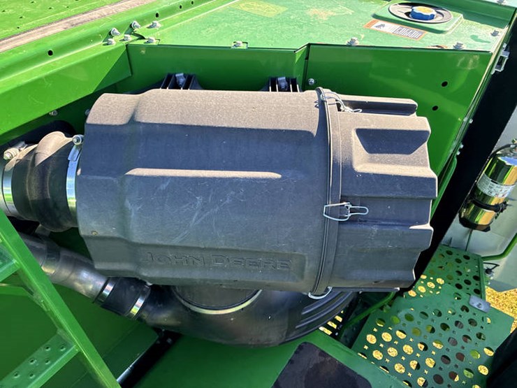 2017-john-deere-s680-image-88