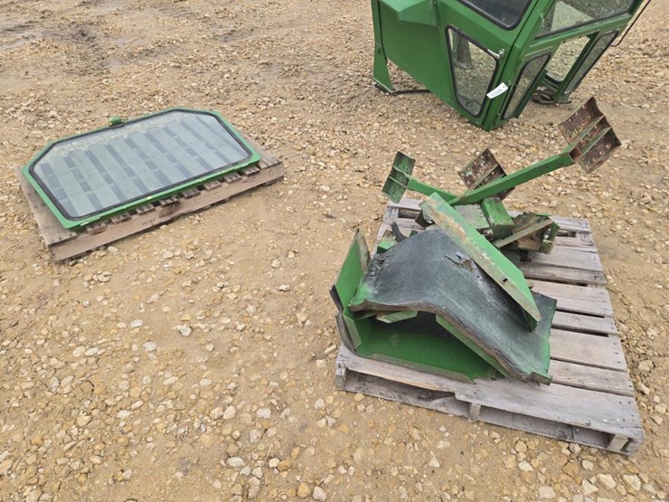 john-deere-3020-image-4