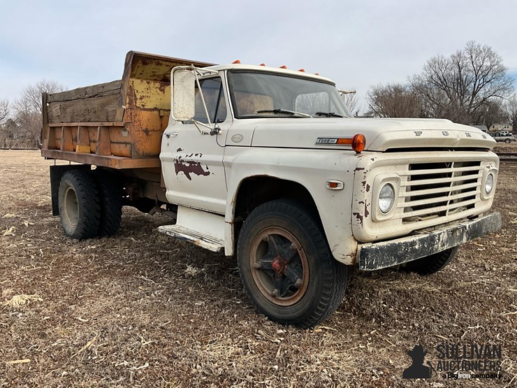 1972-ford-f600-image-3