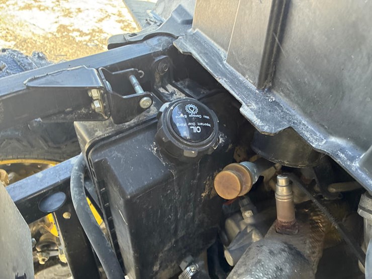 john-deere-gator-image-38