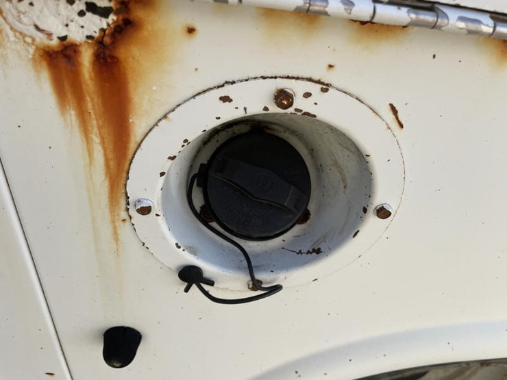 1997-chevrolet-3500-image-39