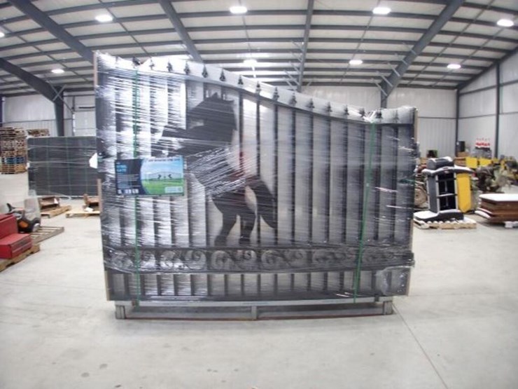 unused-(1)-set-of-greatbear-20-ft-dual-swing-image-4