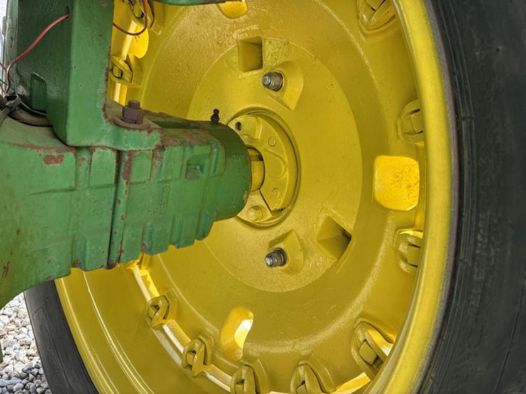 1970-john-deere-4520-image-49