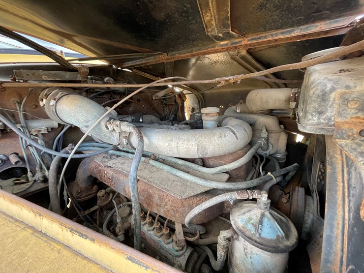 1963-mack-b61-image-35