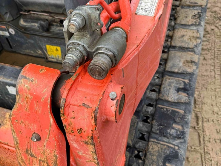 2017-kubota-svl75-2-image-11