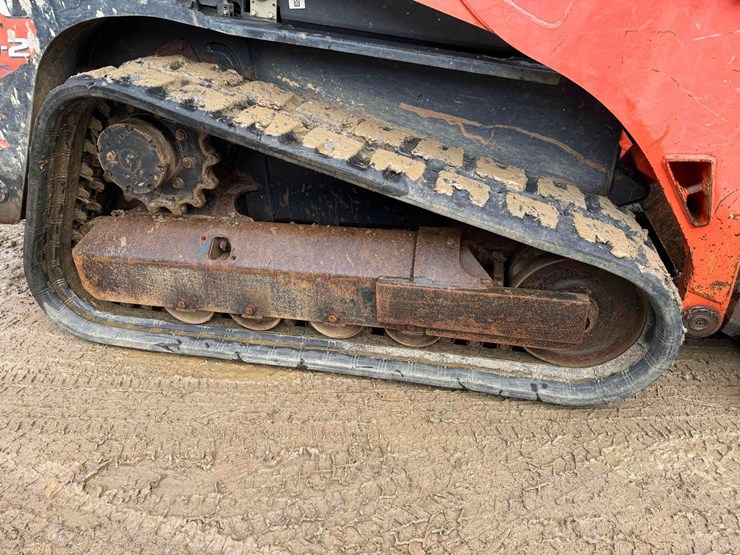 2017-kubota-svl75-2-image-14