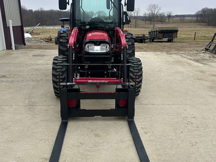 2019-mahindra-3540-hst-image-5