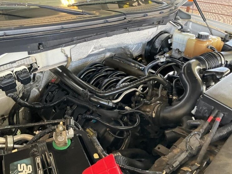 2013-ford-f150-image-12